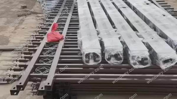 鋅鋼護(hù)欄：安全與美觀的完美結(jié)合