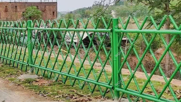 青铜装饰网：打造坚固耐用的建筑装饰材料